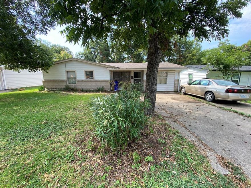 Buyer Wanted! Home looking for the perfect buyer. Offering so much potential. Large living area and generous eat-in kitchen - great spaces for family and friends to hang out. Expansive covered back patio and large yard - perfect for relaxing or entertaining. Extended driveway. Within minutes of parks, restaurants, and major highways - I35E, 635, PGBT.  TLC Needed. Priced to sell As-Is. Don't wait and miss out on this opportunity to make 2638 Squire your new home. Only fully completed offers with current proof of funds will be considered.