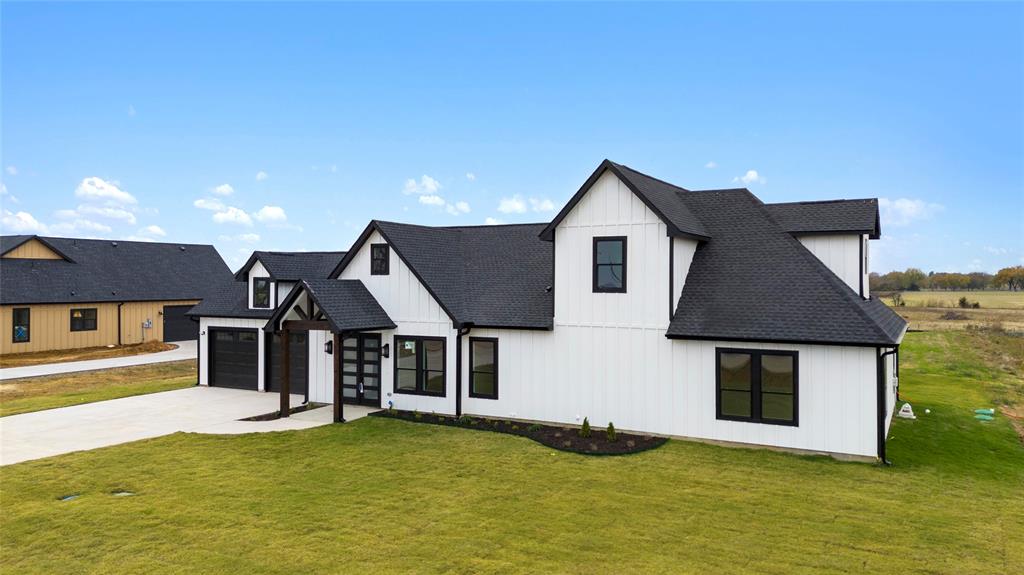 DIXIE ESTATES - Residential