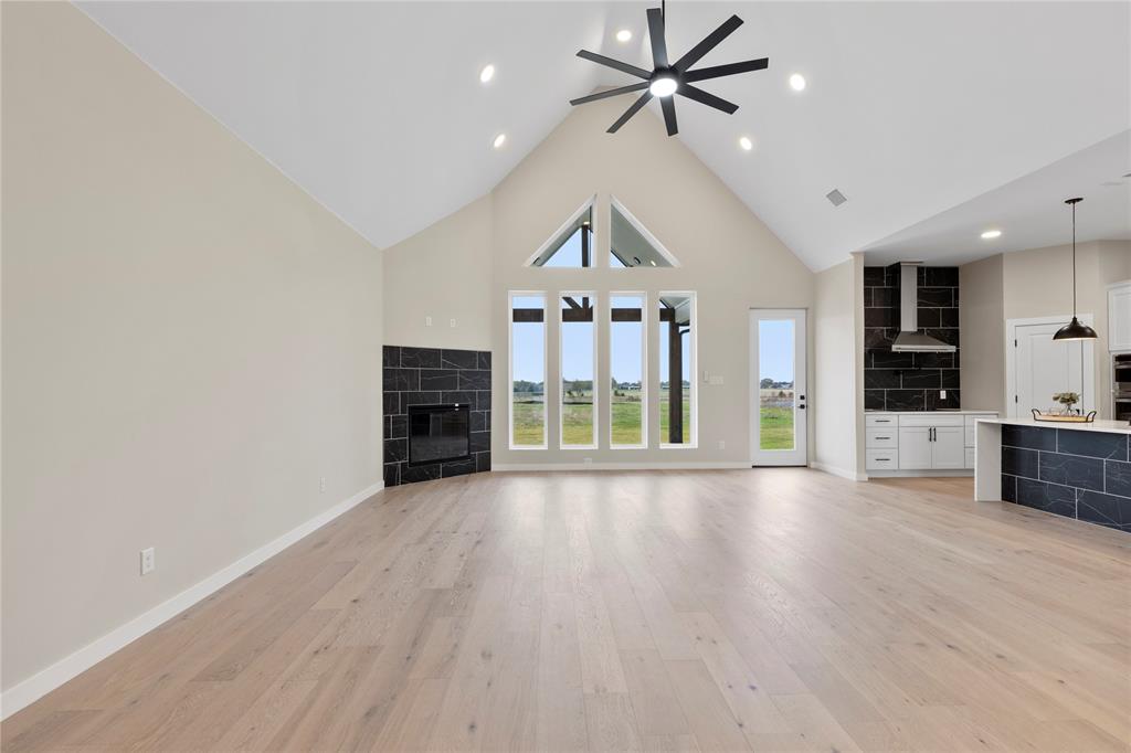 DIXIE ESTATES - Residential