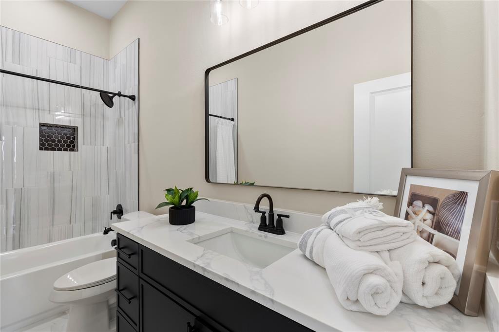 DIXIE ESTATES - Residential