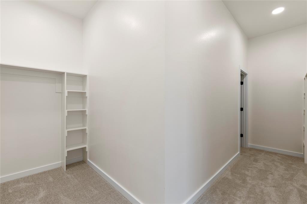 DIXIE ESTATES - Residential