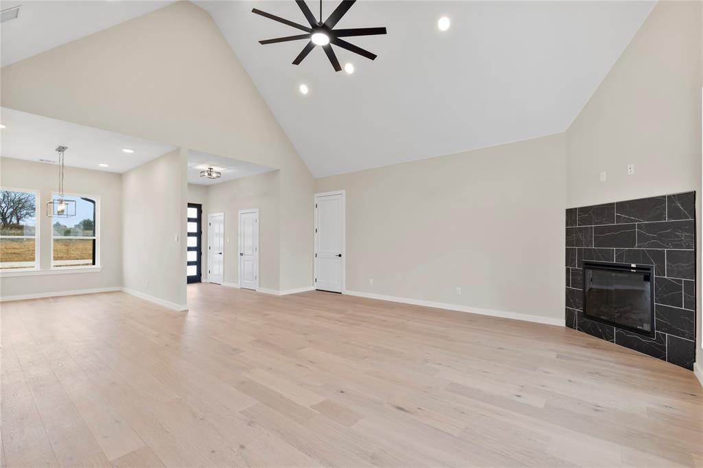 DIXIE ESTATES - Residential