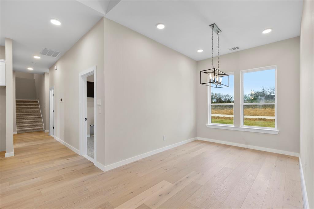 DIXIE ESTATES - Residential