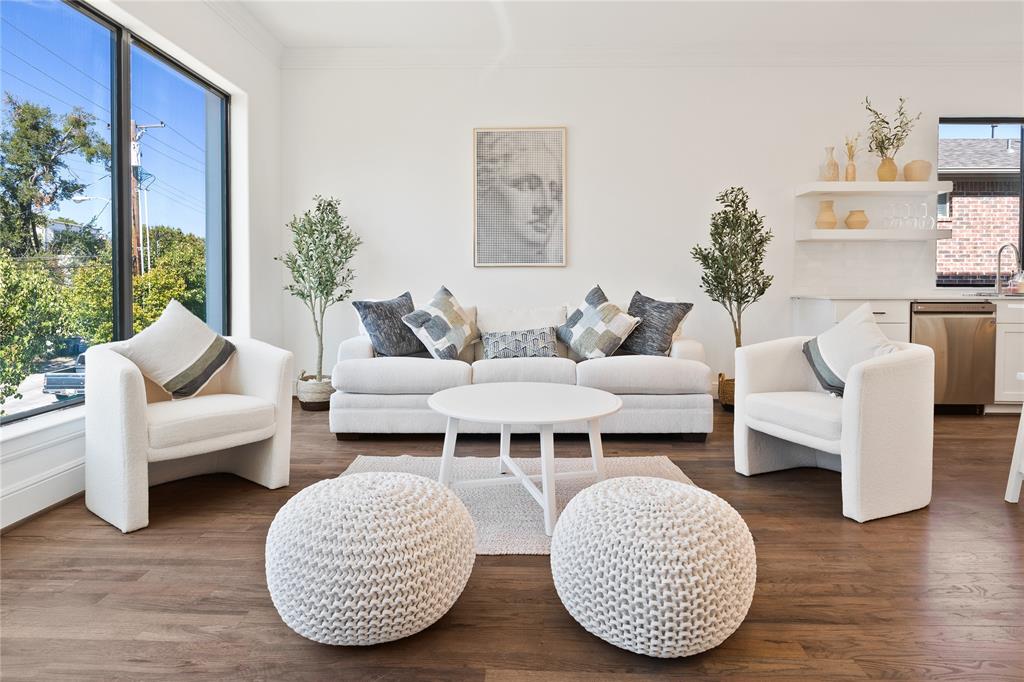 Alcott Fitzhugh Heights - Residential