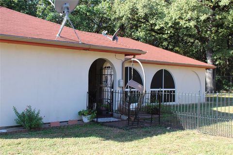 A home in Cleburne