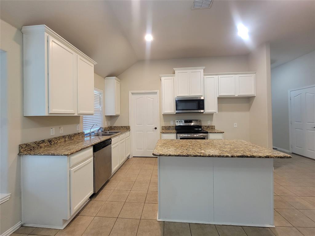 Crescent Spgs Ranch I & II - Residential Lease