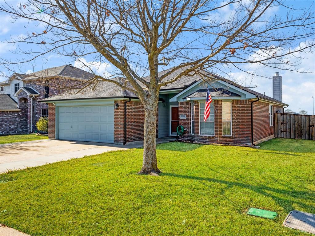 605 Waterford Street