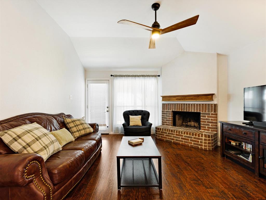 605 Waterford Street