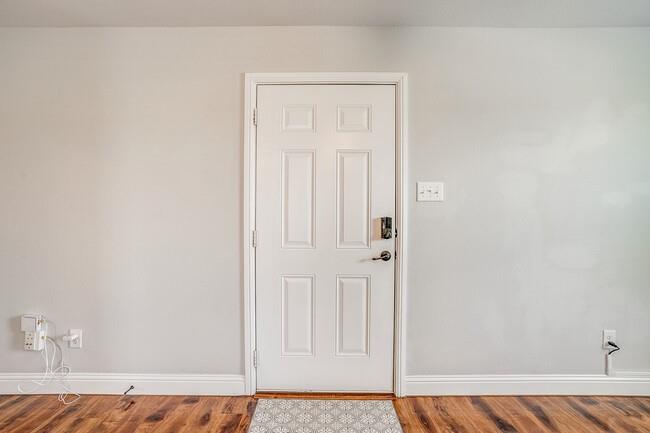 4203 Aspen Grove Court Garage Apt