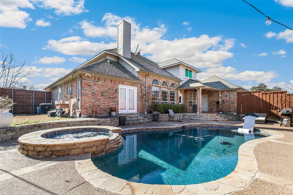 2109 Cliffside Drive