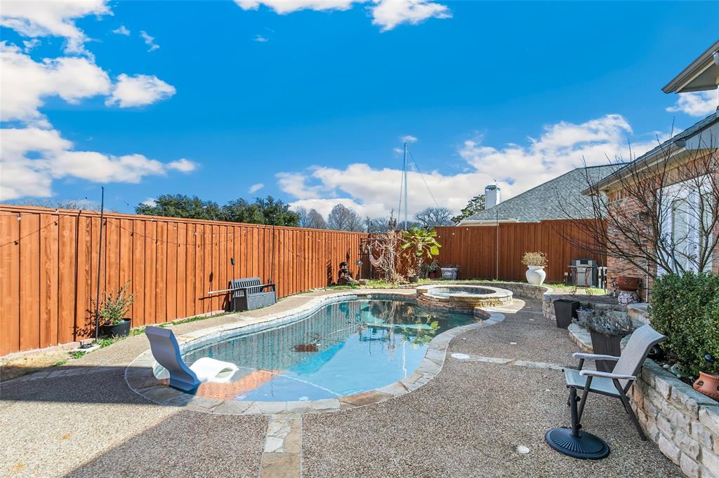 2109 Cliffside Drive