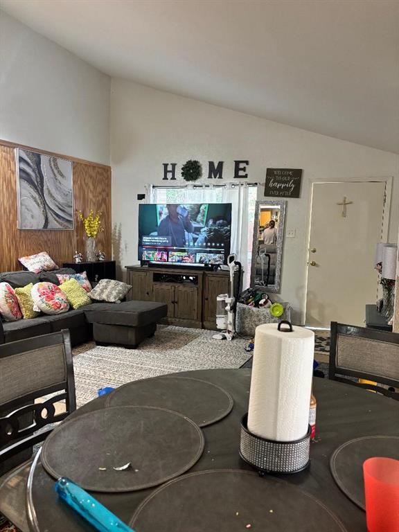 2605 Nina Circle