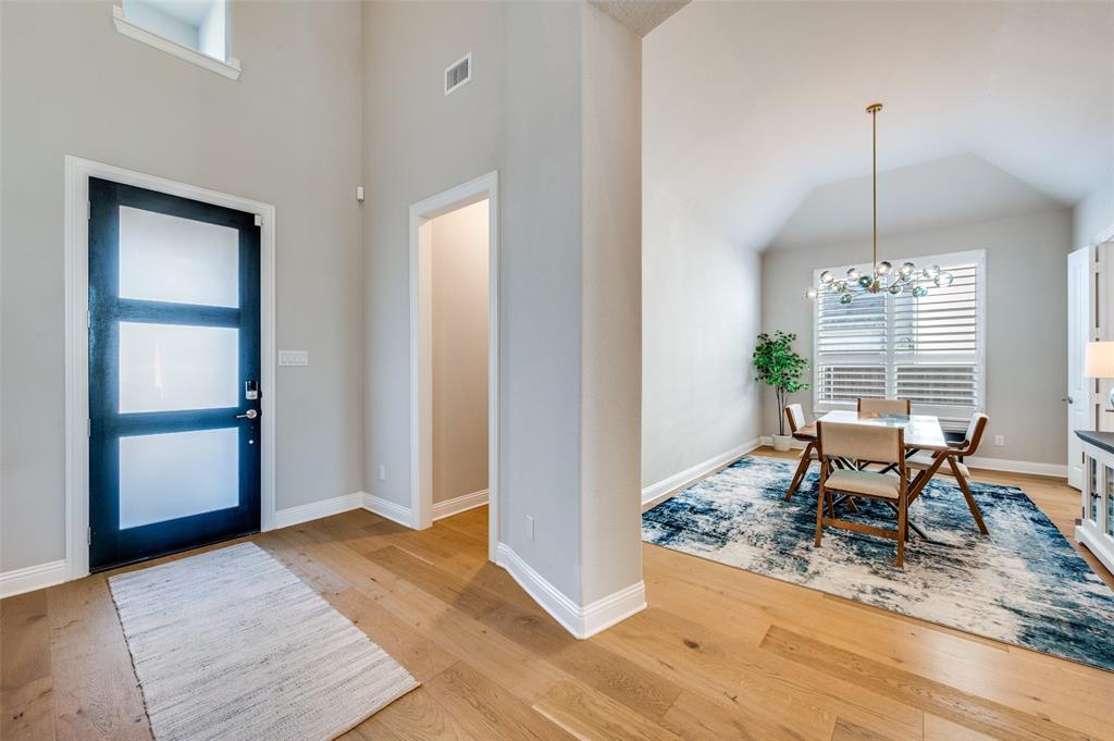 Star Trail Ph Five - Residential