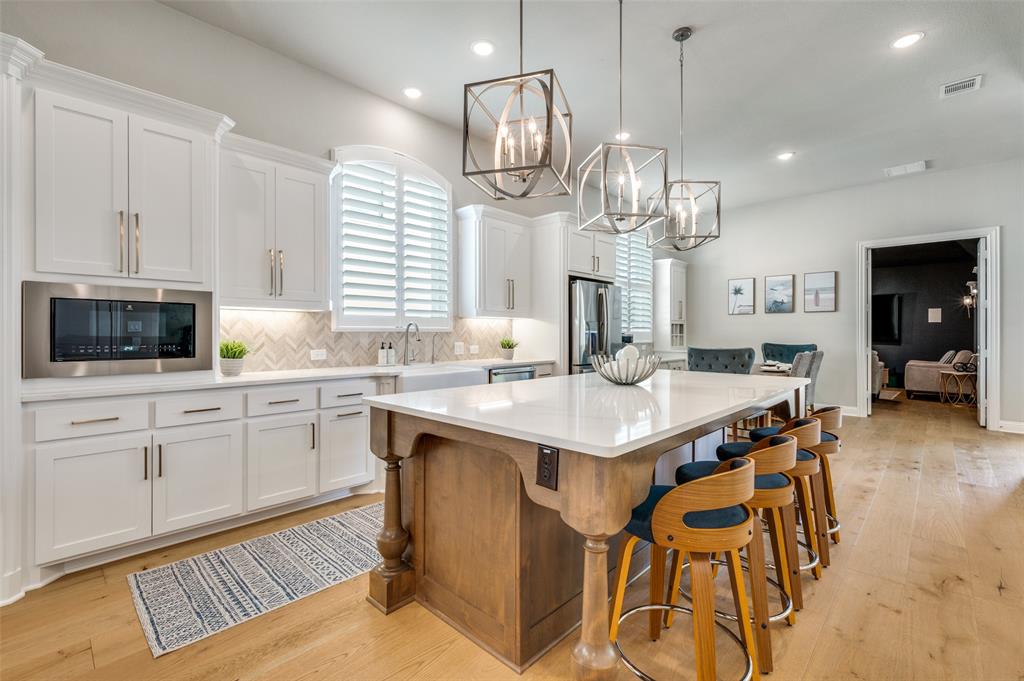 Star Trail Ph Five - Residential