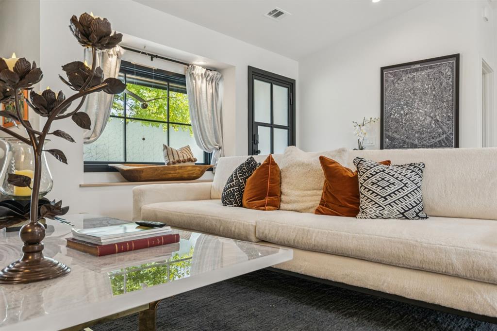 8803 Graywood Drive