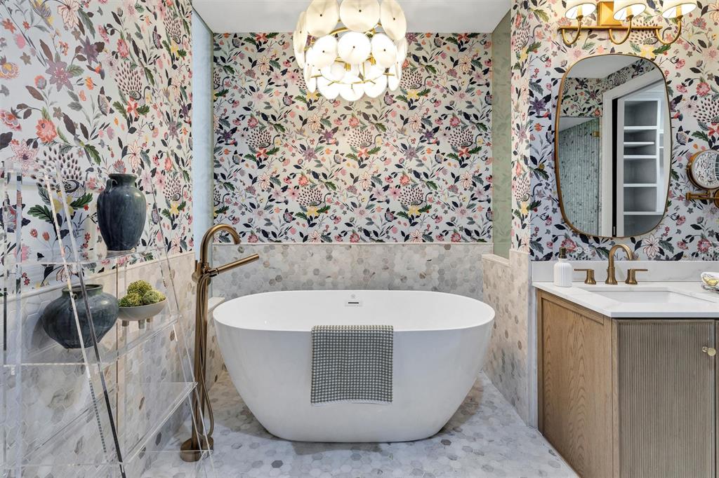 One Montgomery Plaza Residence Condo - Residential