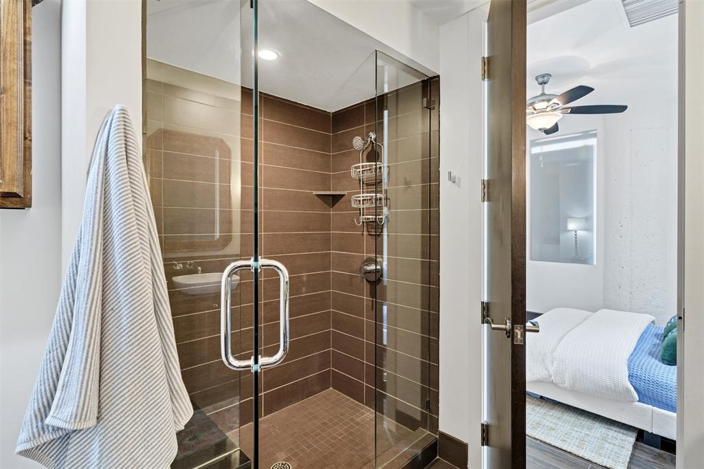 One Montgomery Plaza Residence Condo - Residential