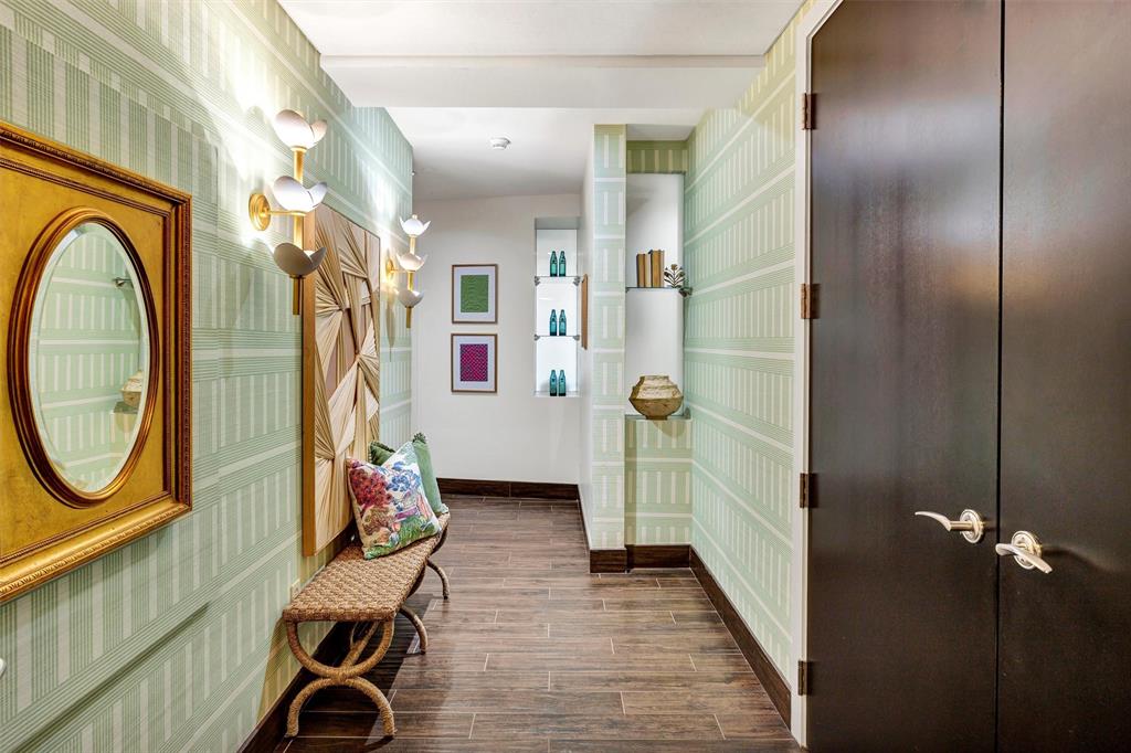 One Montgomery Plaza Residence Condo - Residential