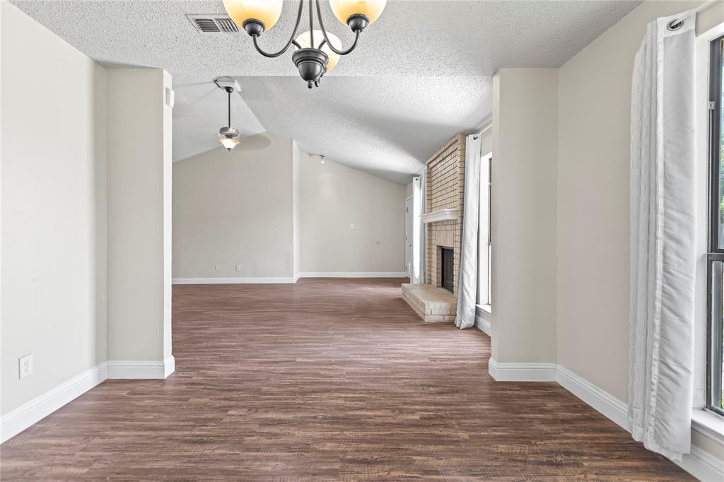 6211 Minuteman Lane
