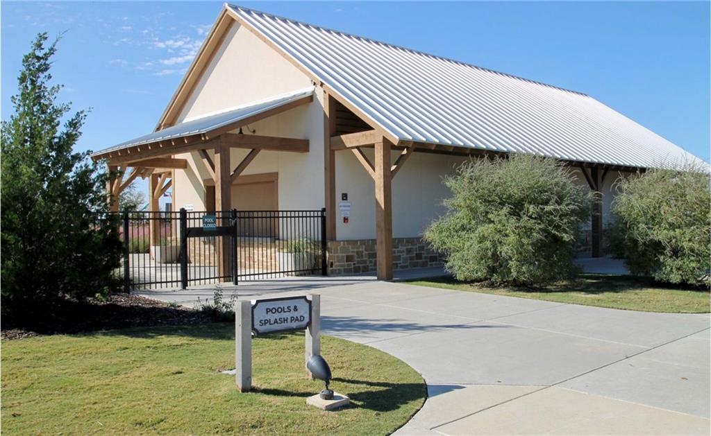 Light Farms Gcn - Residential Lease