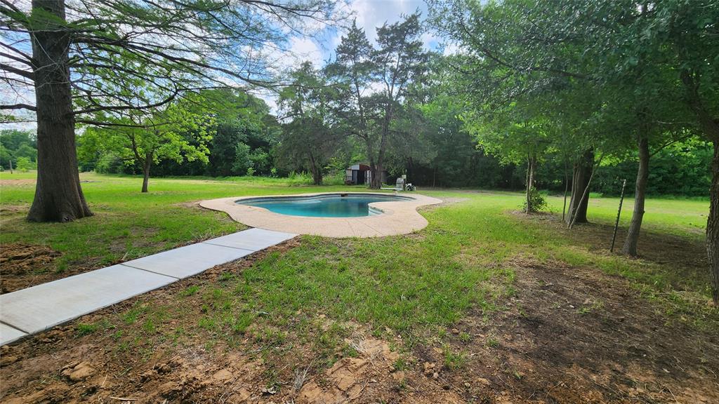 H Burleson A-6 - Residential