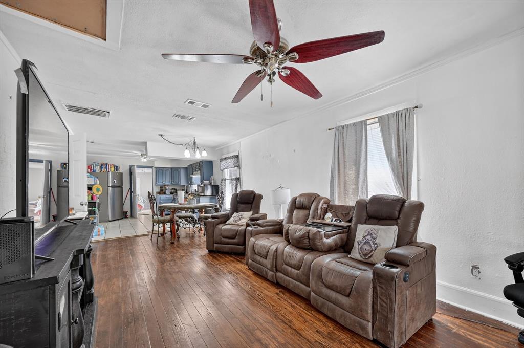 2216 Suewood Lane
