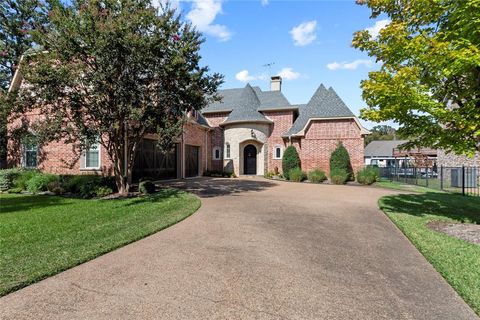 111 Saint Annes Drive Mabank TX 75156