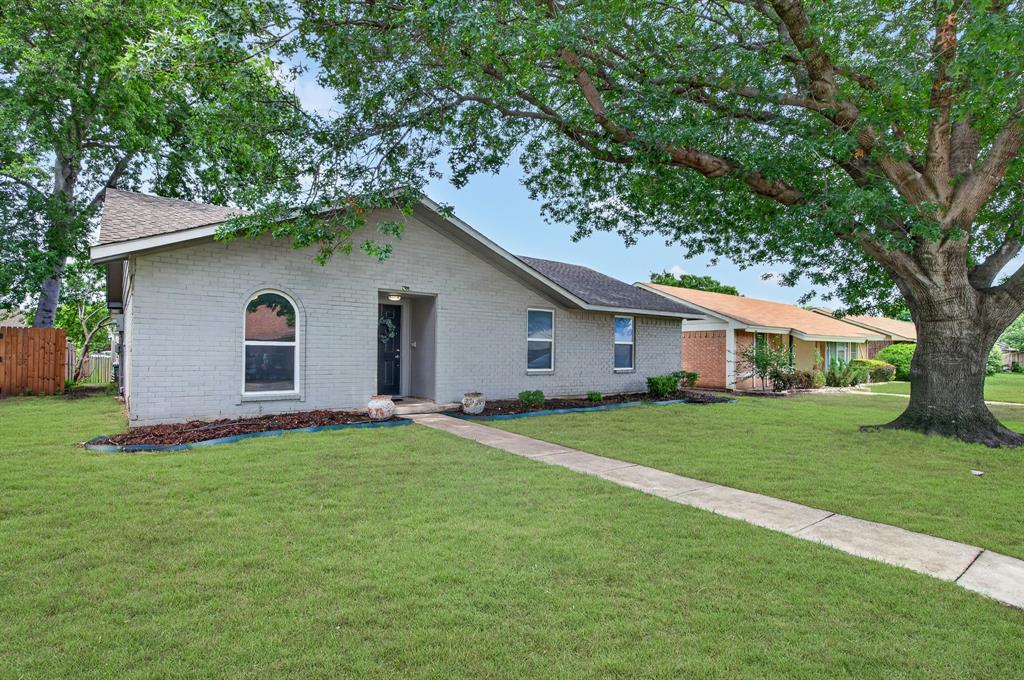 903 Grassy Glen Drive