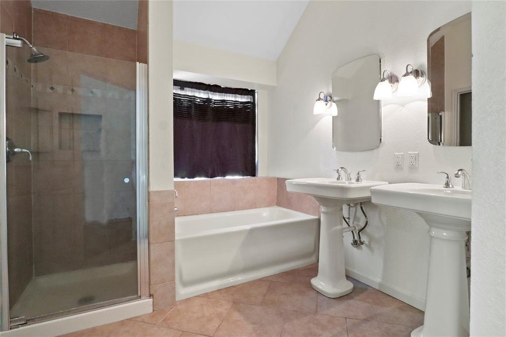 Hunters Gate - Residential Lease