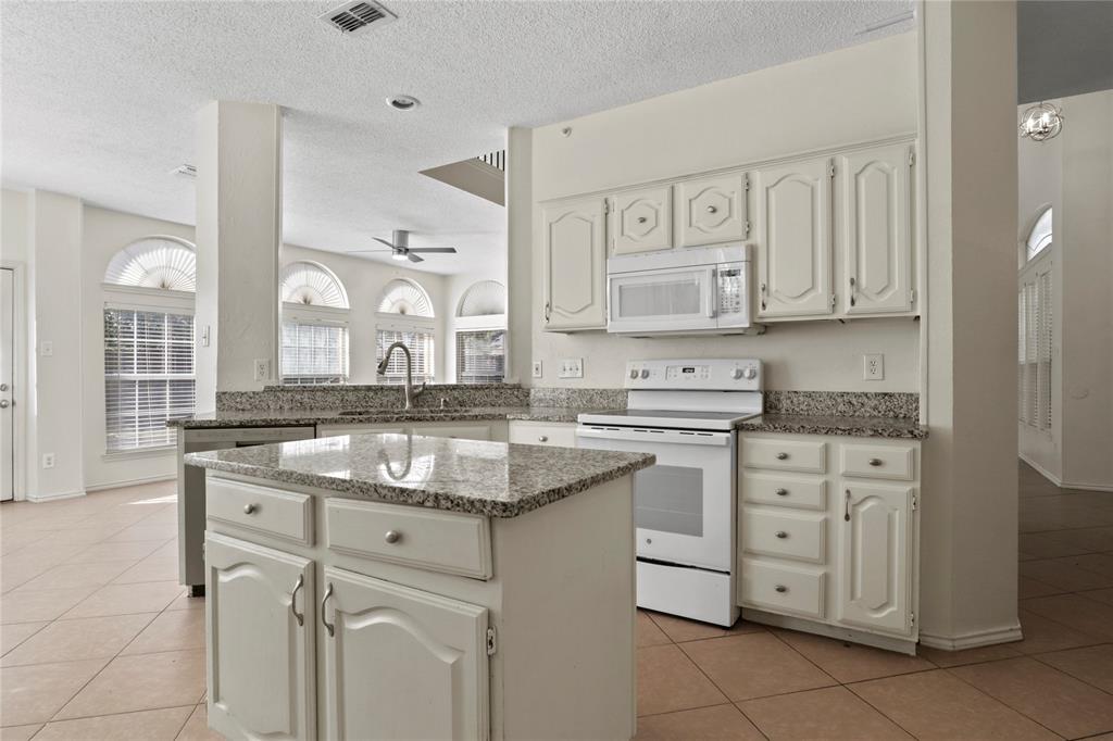 Hunters Gate - Residential Lease