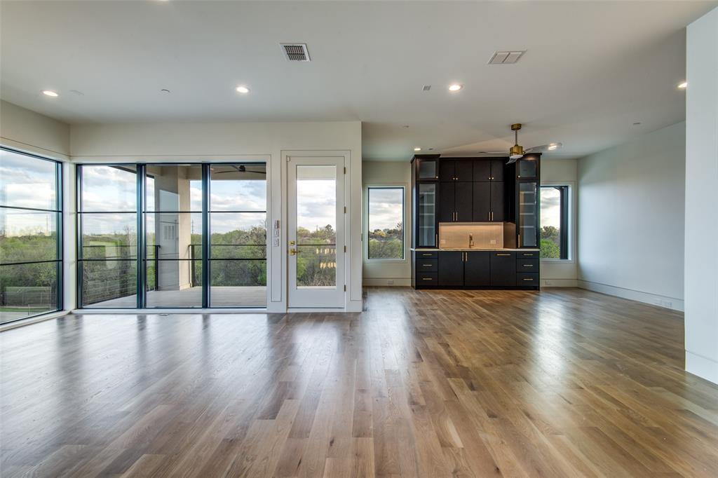 Hills of Kingswood - Residential