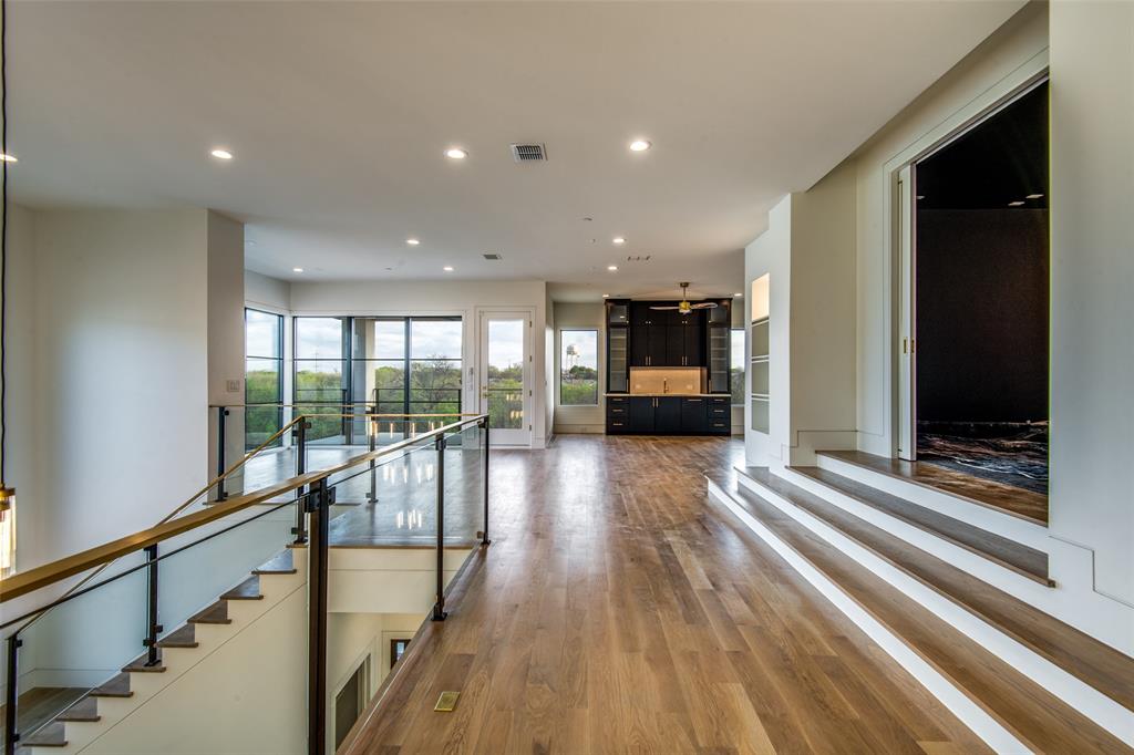 Hills of Kingswood - Residential