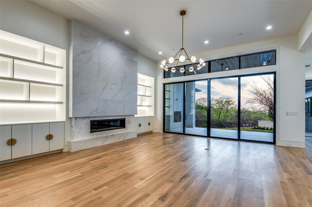 Hills of Kingswood - Residential