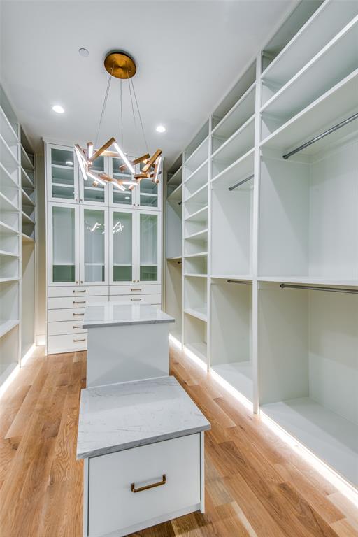 Hills of Kingswood - Residential