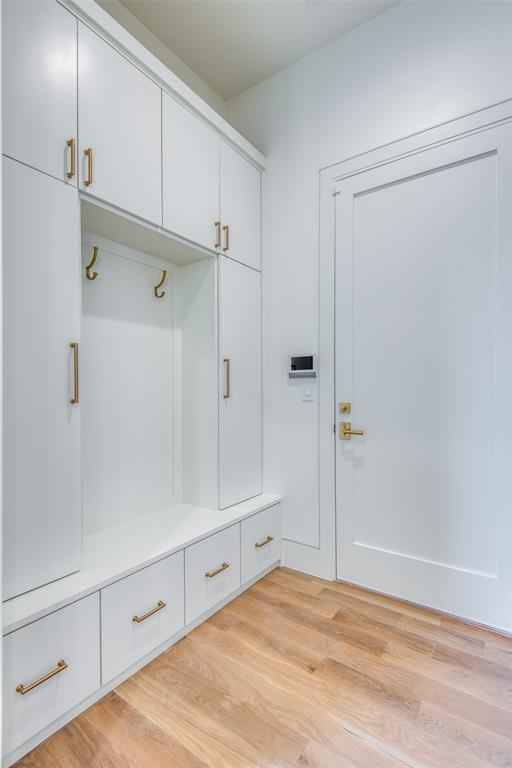 Hills of Kingswood - Residential