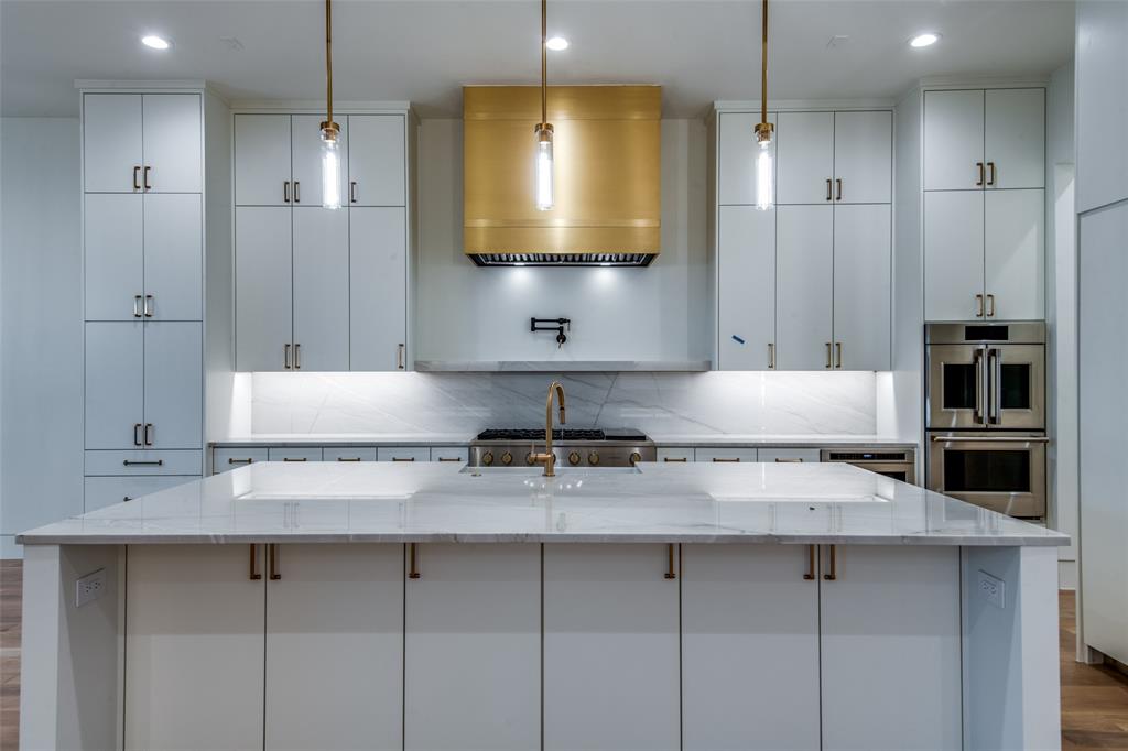 Hills of Kingswood - Residential