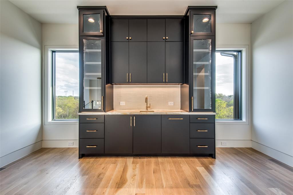 Hills of Kingswood - Residential