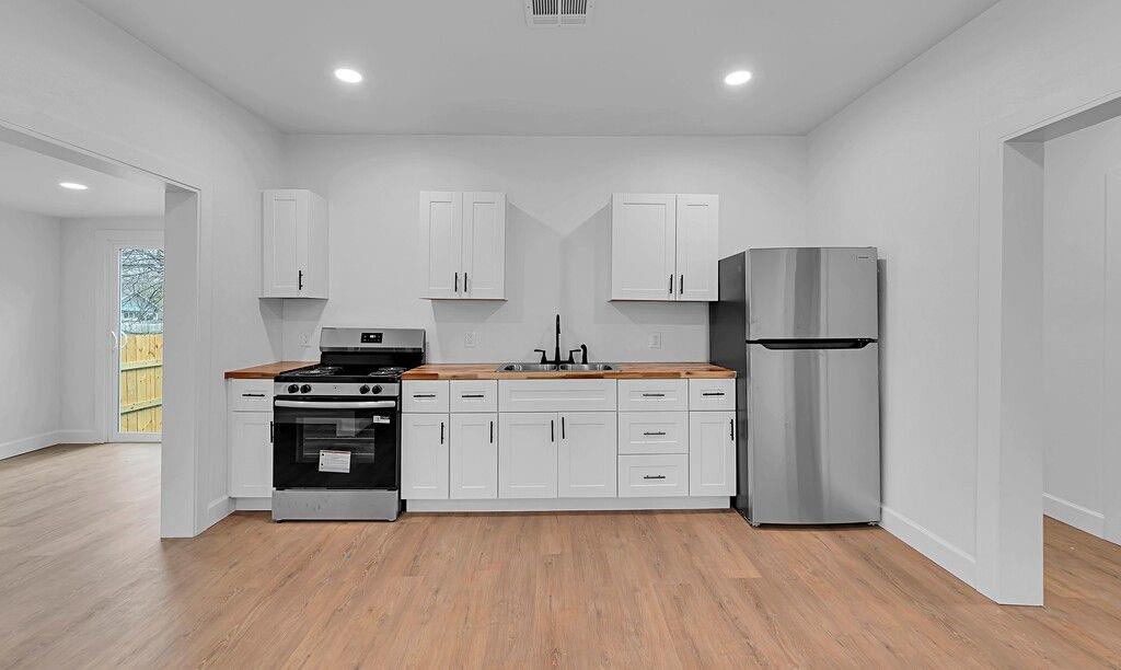 1602 Mitchell Avenue