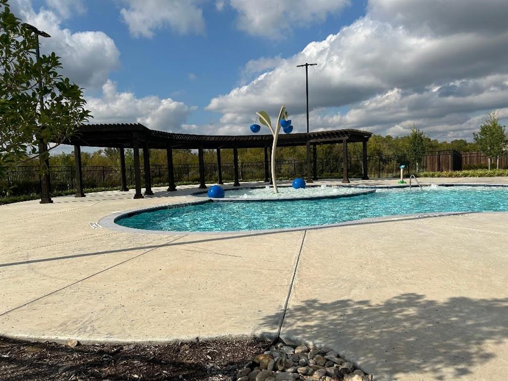 Simpson Xing Ph 4 - Residential Lease