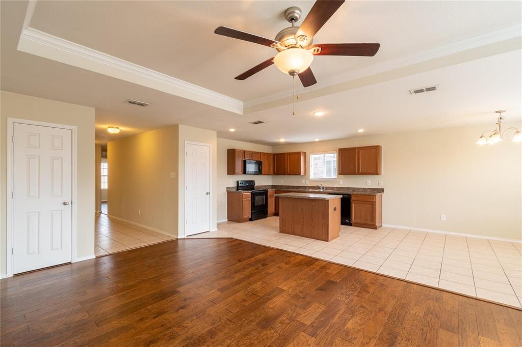 Parks At Boat Club The - Residential Lease