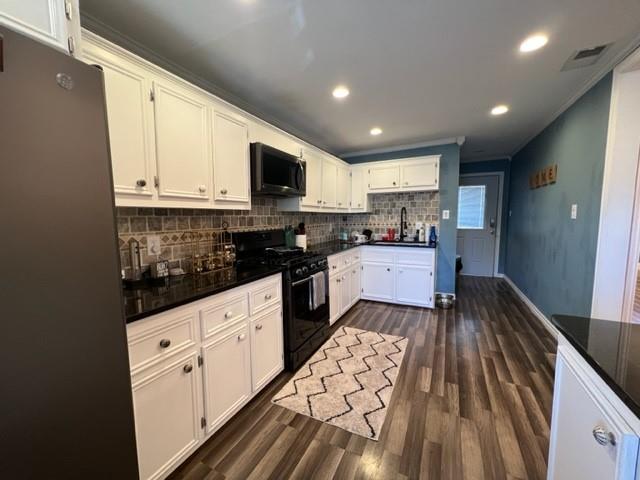 Elmwood West - Residential Lease