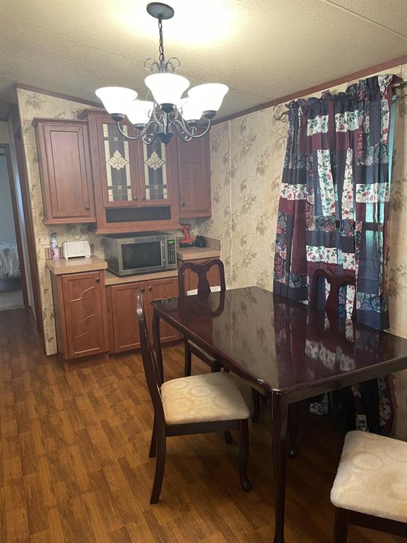 4385 County Road 2280
