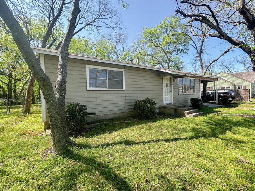 Turnkey investment property with dual homes in Pilot Point, Texas. Excellent opportunity for investors seeking immediate, steady income in a prime Denton location. This property is currently leased, providing a consistent cash-flow stream from day one. Situated for strong rental demand, this offering is perfect for experienced investors or those looking to expand their portfolio with minimal effort. The current lease if $1,295 per month, lease runs to June 4, 2026. Pictures on MLS are of home prior to current lease. Contact listing agent for showing information.