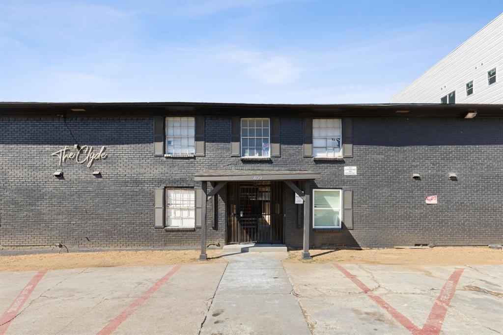 Oak Cliff Original Town Of - Residential Income