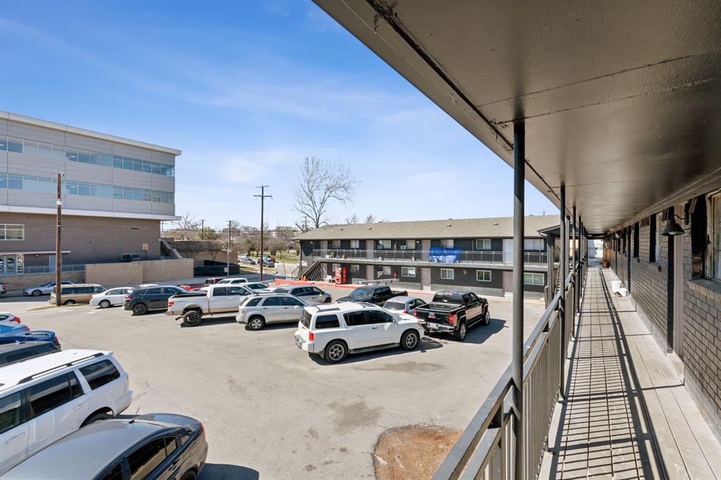 Oak Cliff Original Town Of - Residential Income