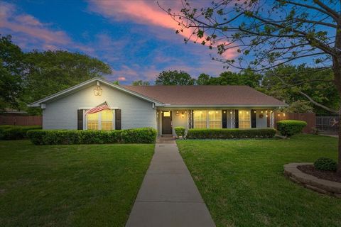 Single Family Residence in Waco TX 5300 Chaparral Drive.jpg