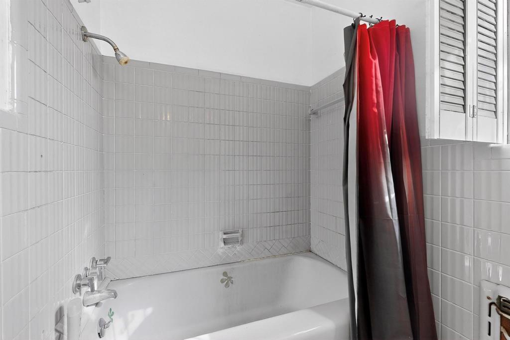 Glen Oaks Add Sec 06 - Residential