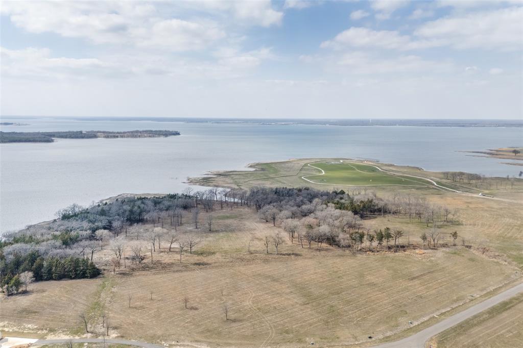 Shores of Peninsula - Land