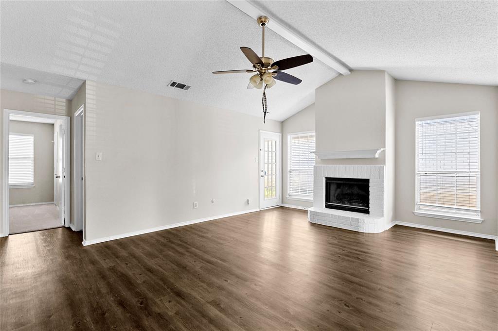 1122 Glen Creek Drive