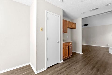 Tiny photo for 1122 Glen Creek Drive, Mansfield, TX 76063 (MLS # 21101165)